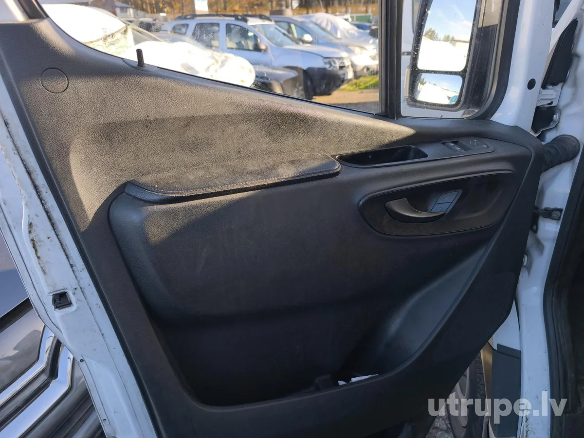 MERCEDES SPRINTER