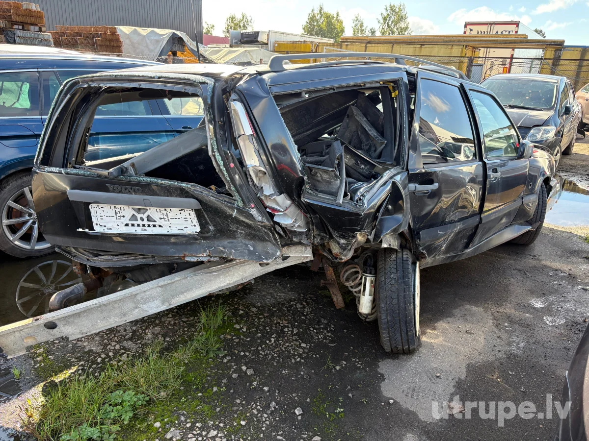 VOLVO 850