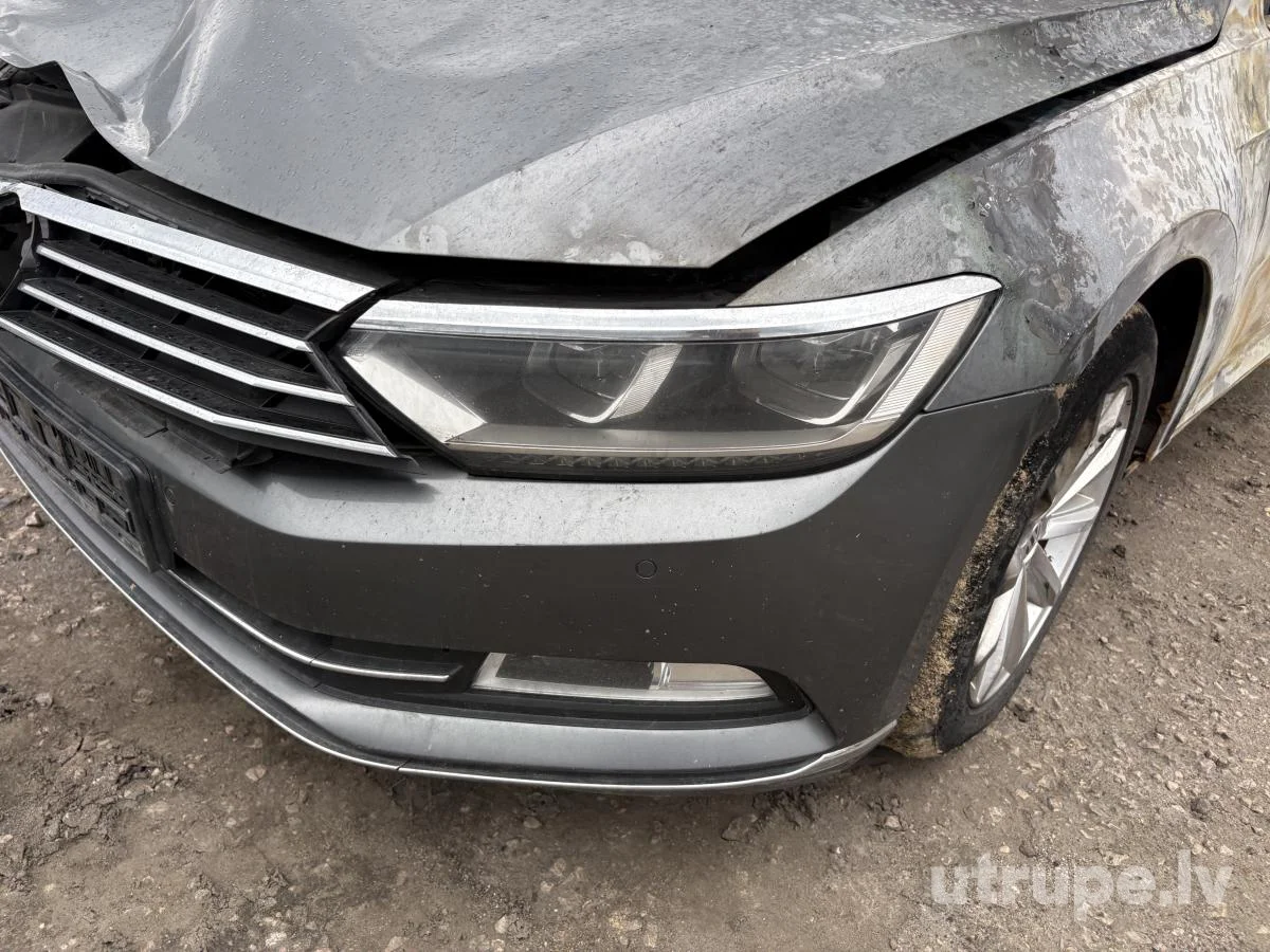 VOLKSWAGEN PASSAT (B8)