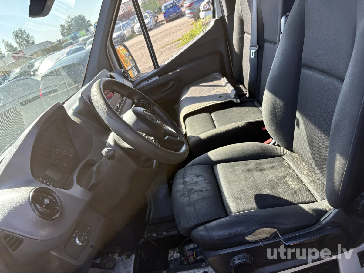 MERCEDES SPRINTER