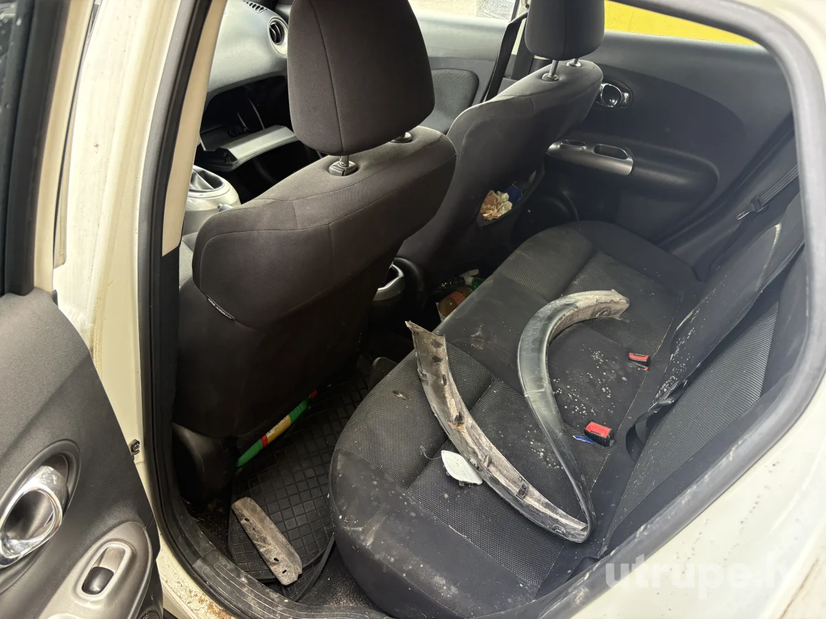 NISSAN JUKE