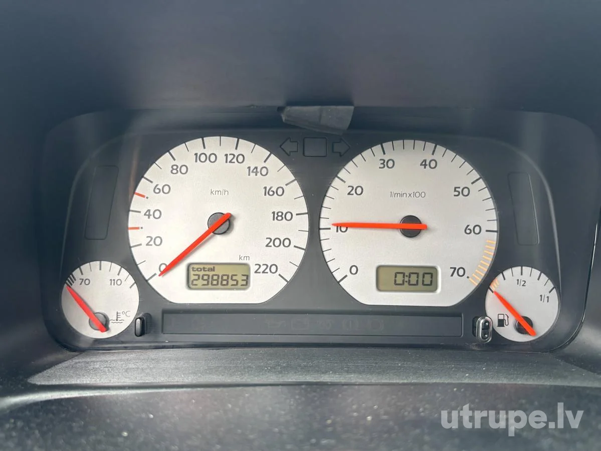 VOLKSWAGEN GOLF 3