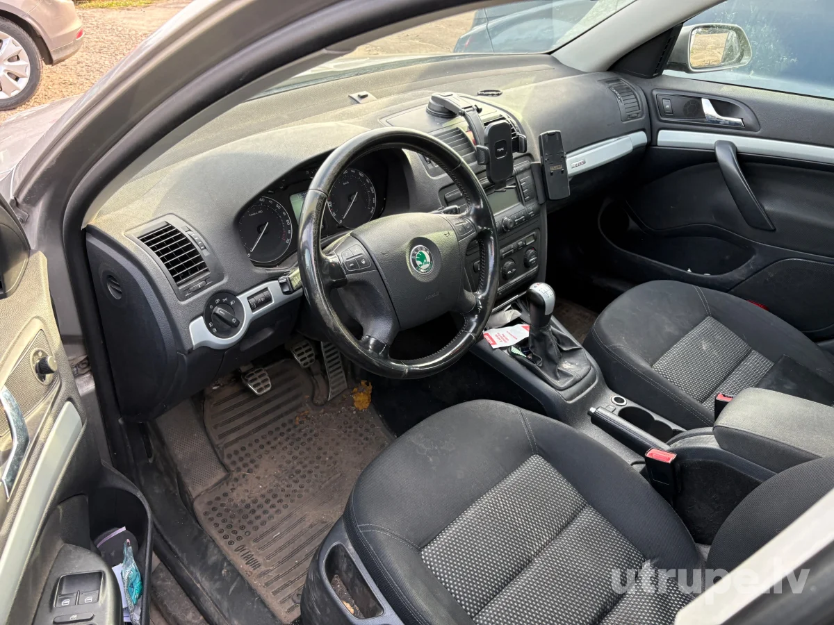 SKODA OCTAVIA