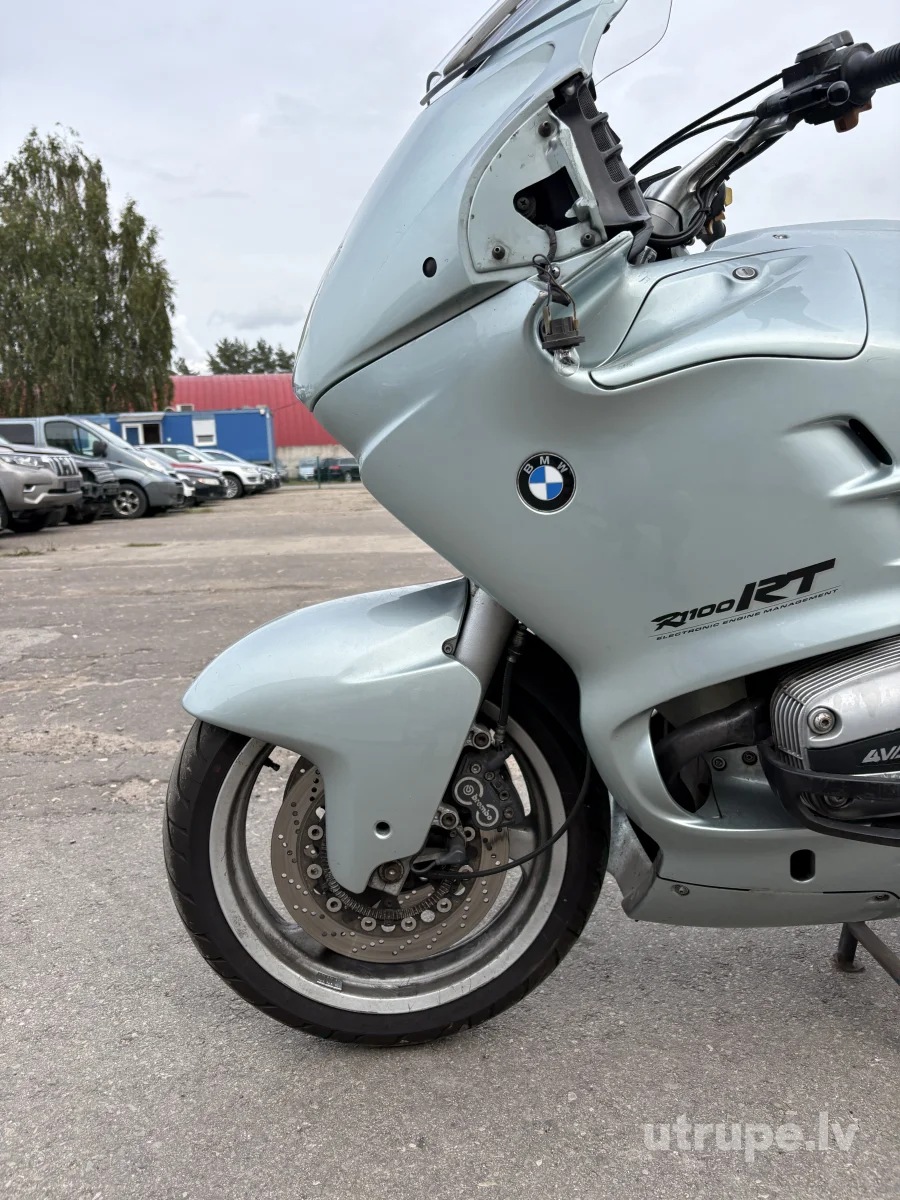 BMW R1100RT