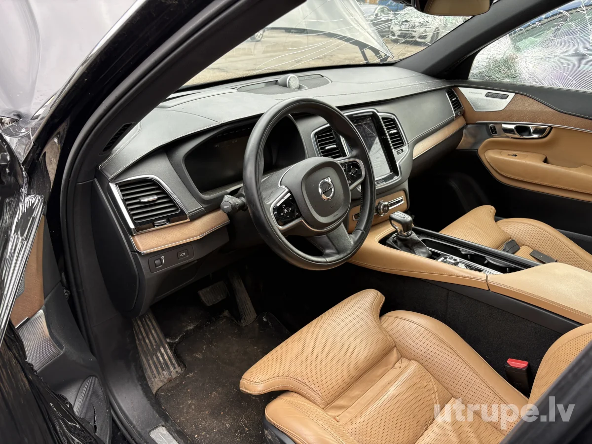 VOLVO XC 90