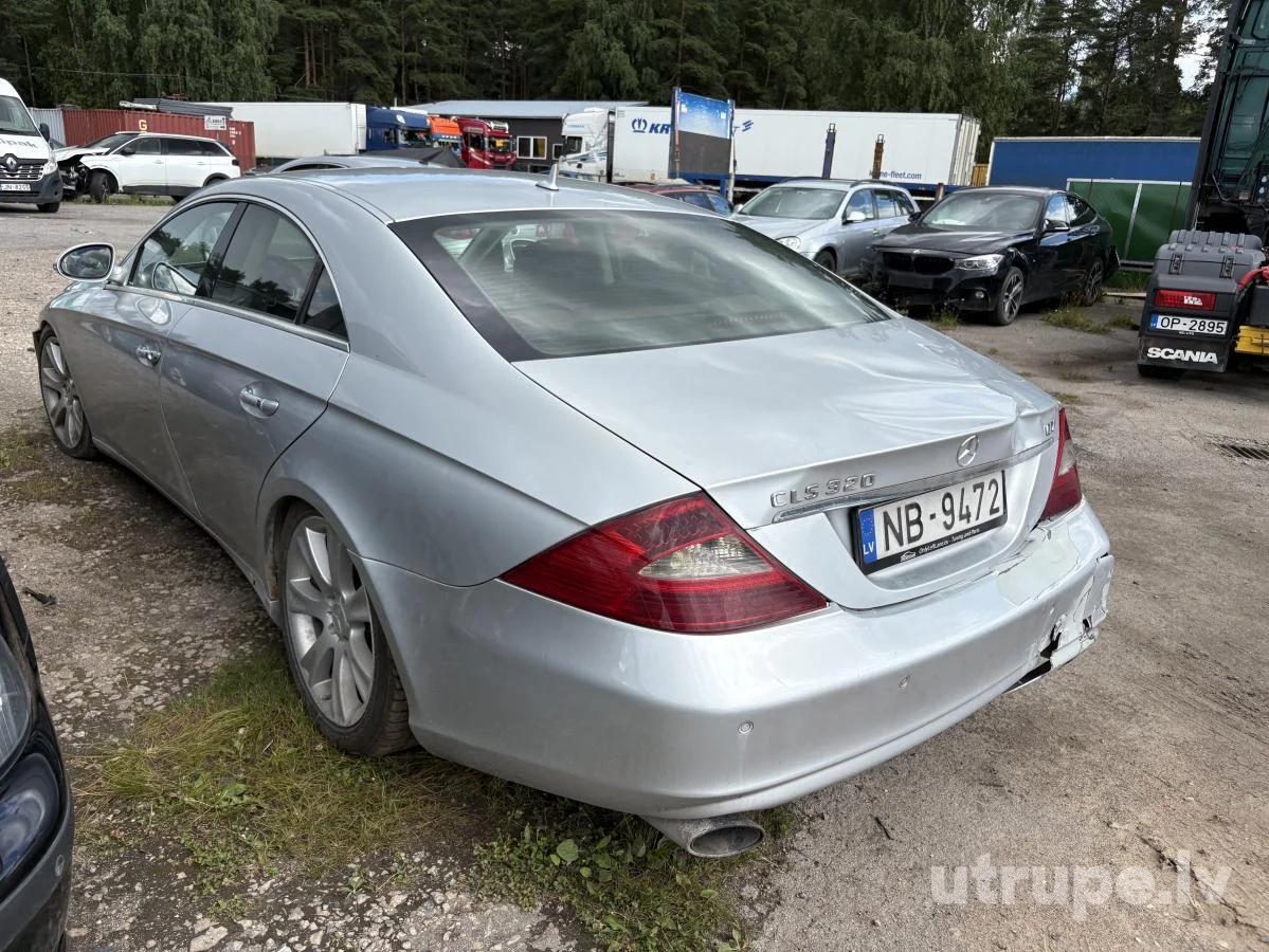 MERCEDES CLS320