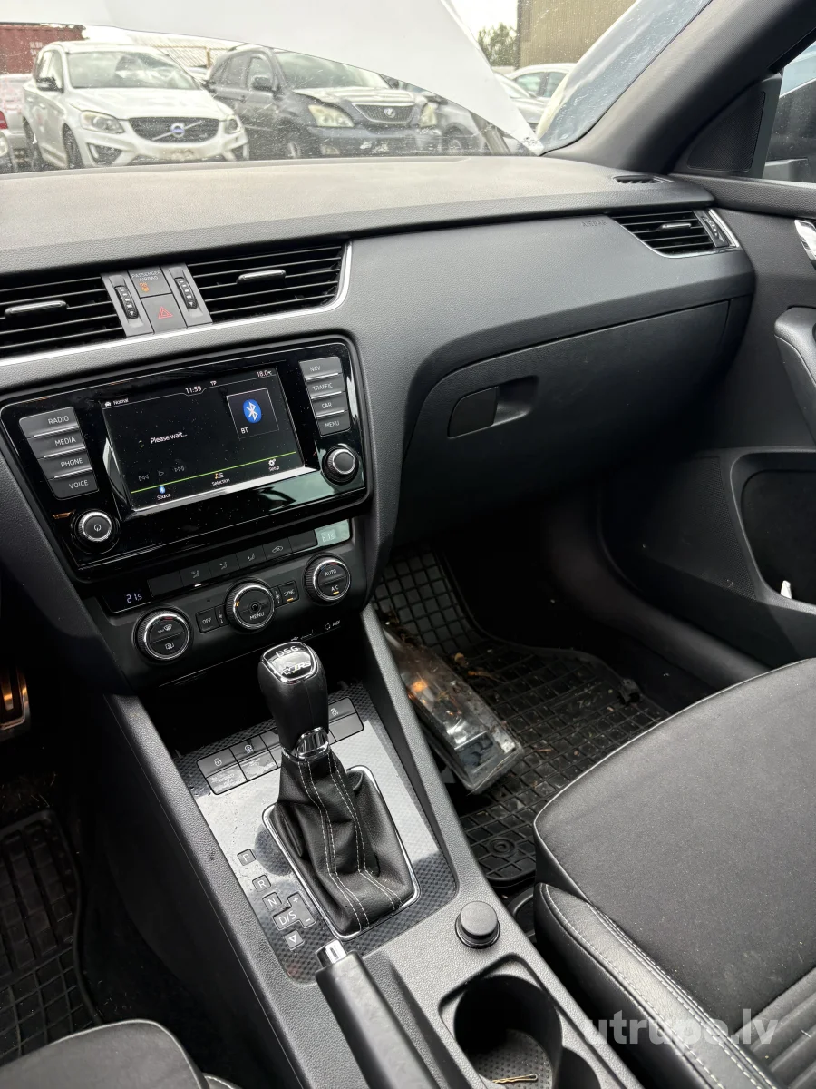 SKODA OCTAVIA