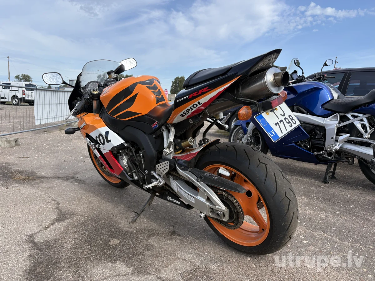 HONDA CBR 1000RR