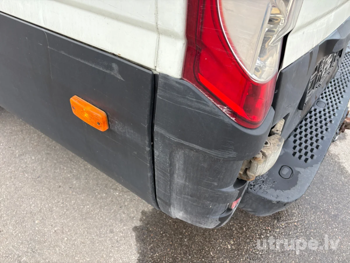 IVECO 35S11