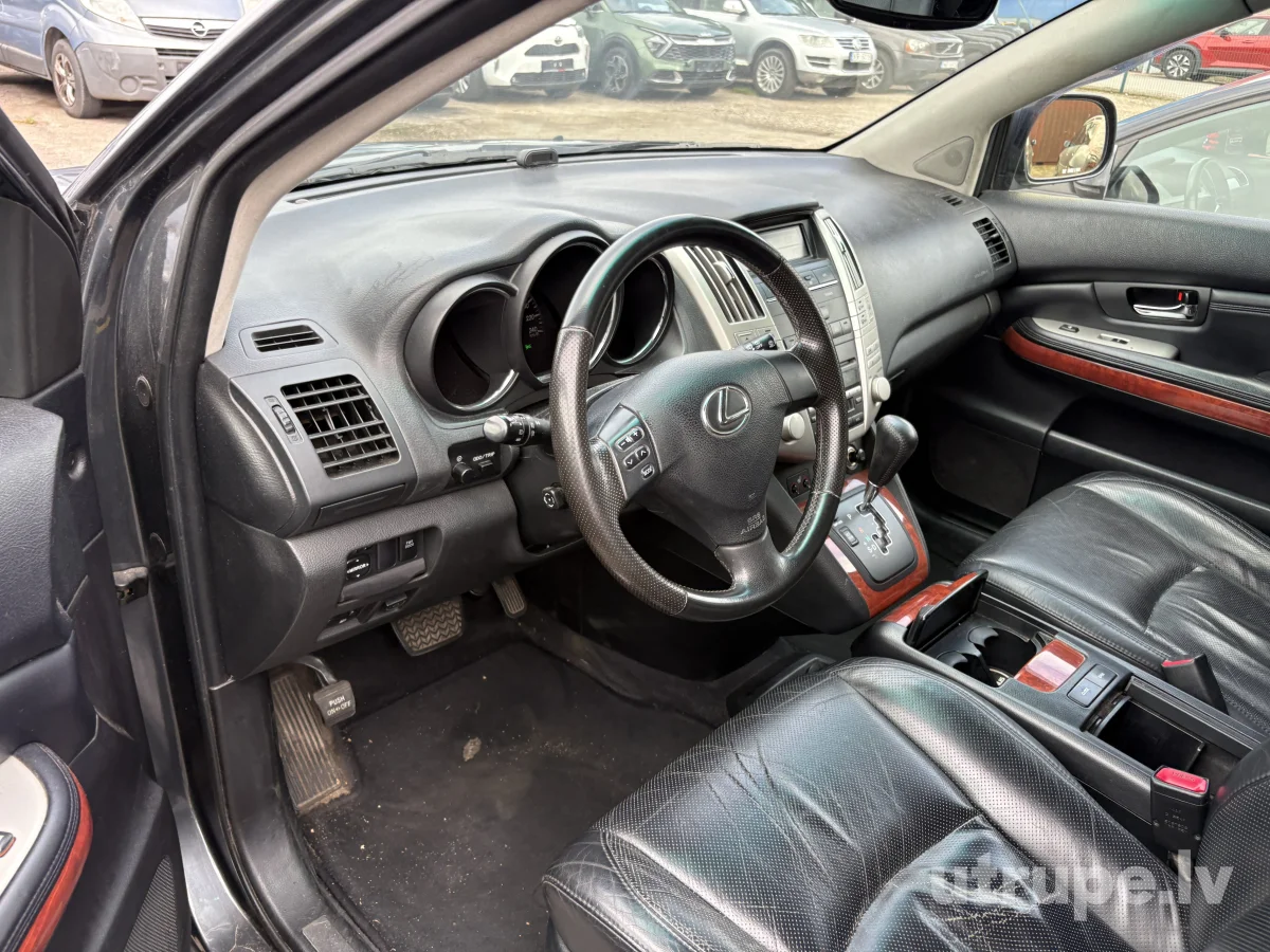 LEXUS RX300