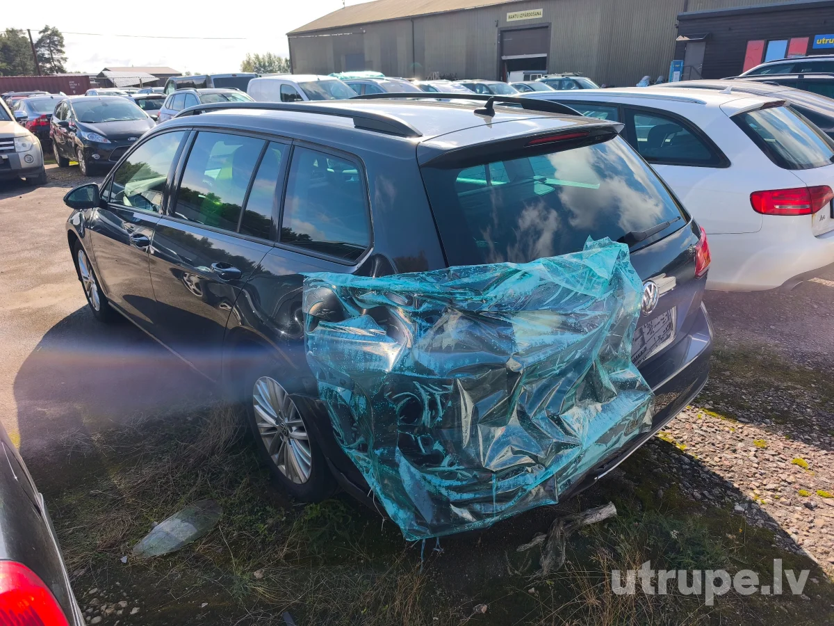 VOLKSWAGEN GOLF 7