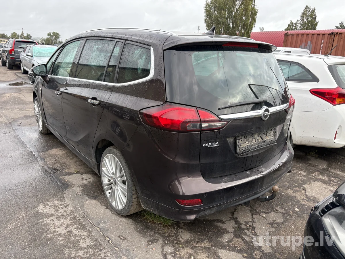OPEL ZAFIRA TOURER