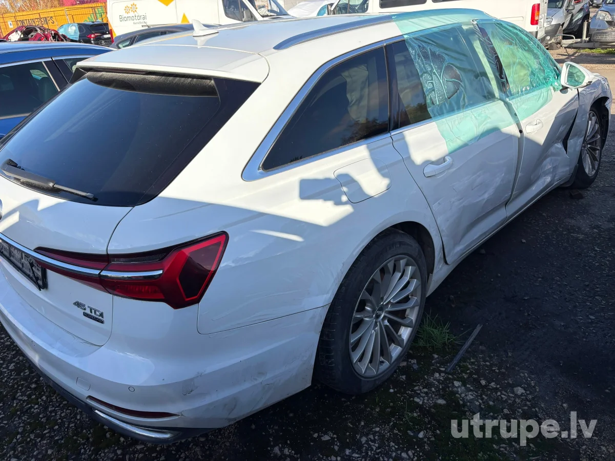 AUDI A6 AVANT