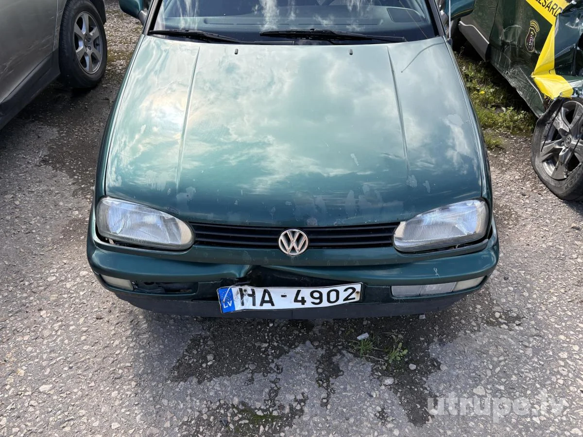 VOLKSWAGEN GOLF 3