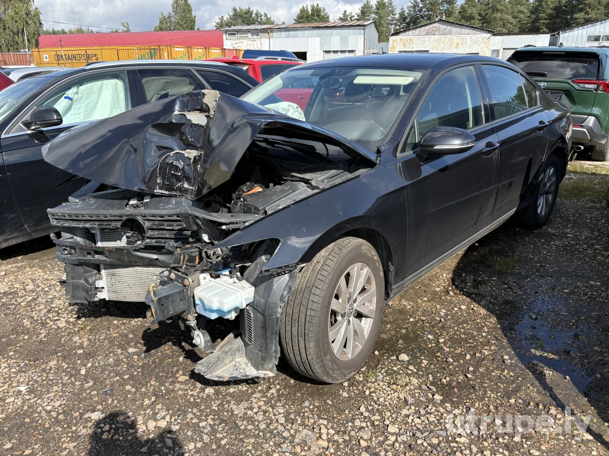 VOLKSWAGEN PASSAT (B7)