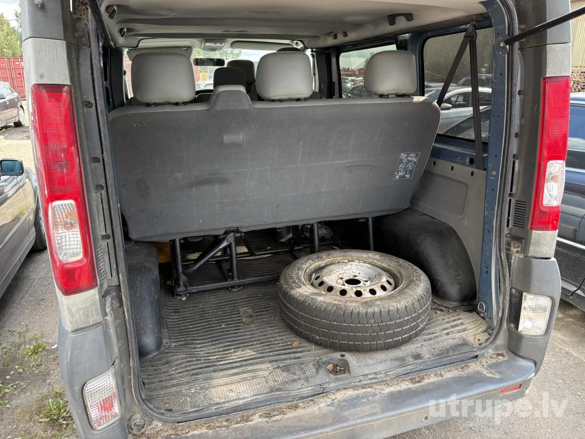 OPEL VIVARO