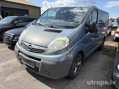 OPEL VIVARO