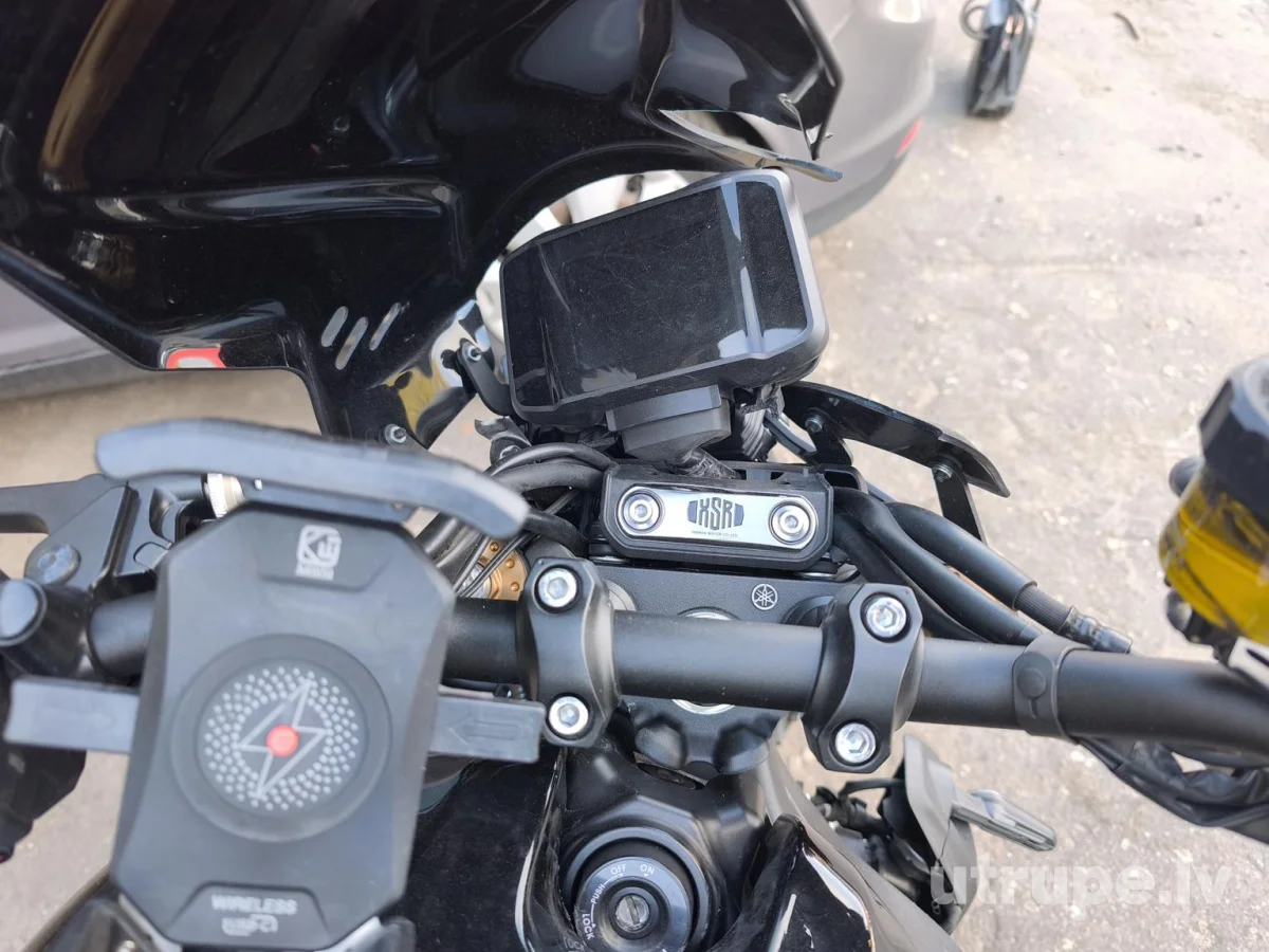 YAMAHA MTM890