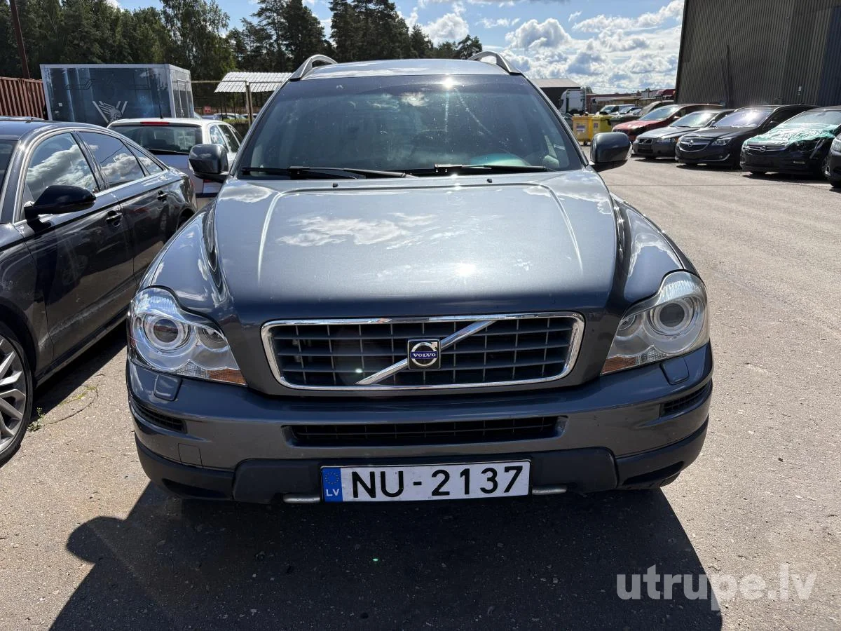 VOLVO XC 90