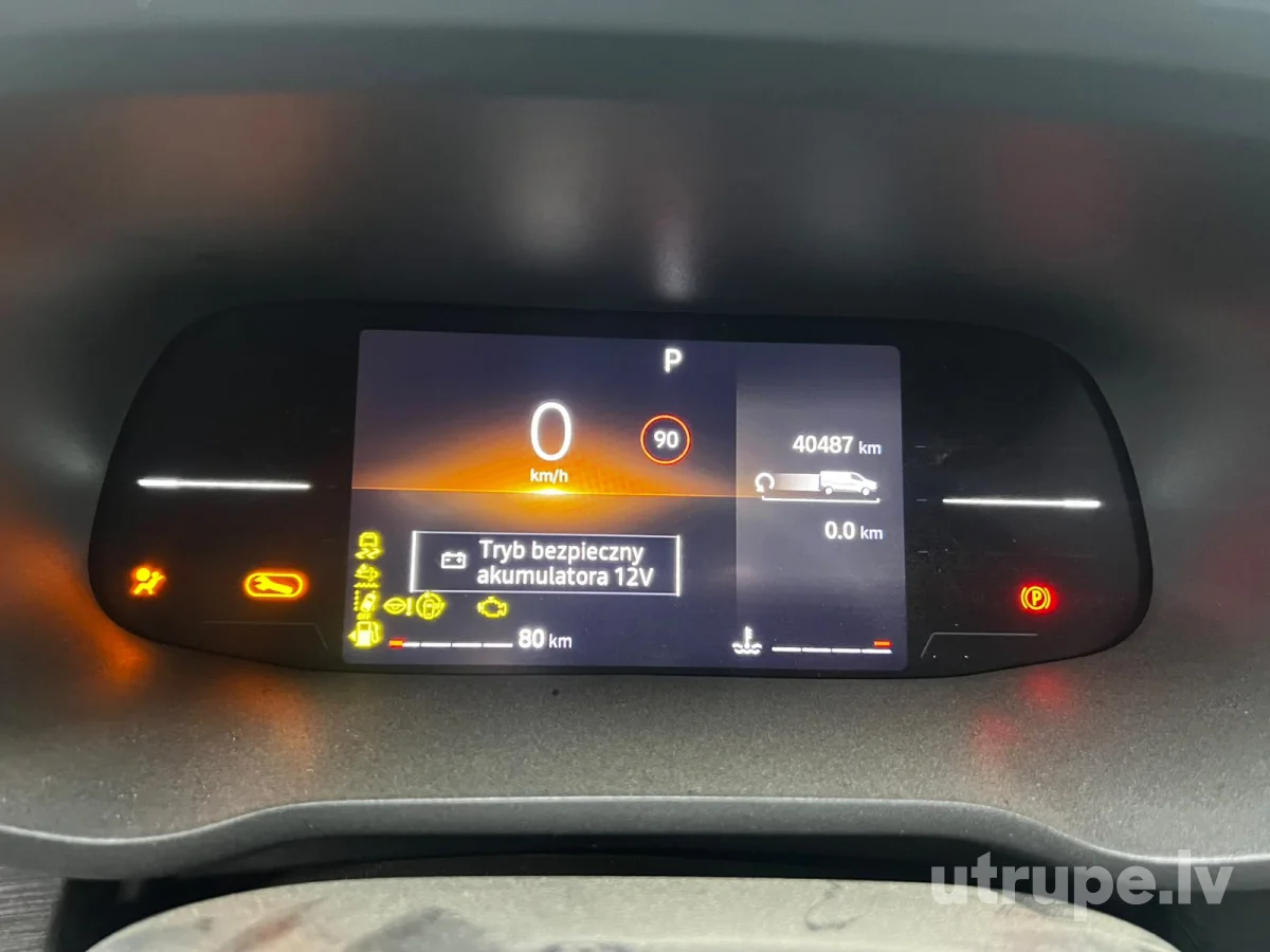 RENAULT/CARPOL TRAFIC
