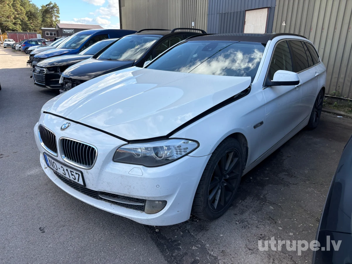 BMW 525
