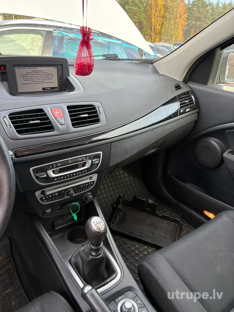 RENAULT MEGANE