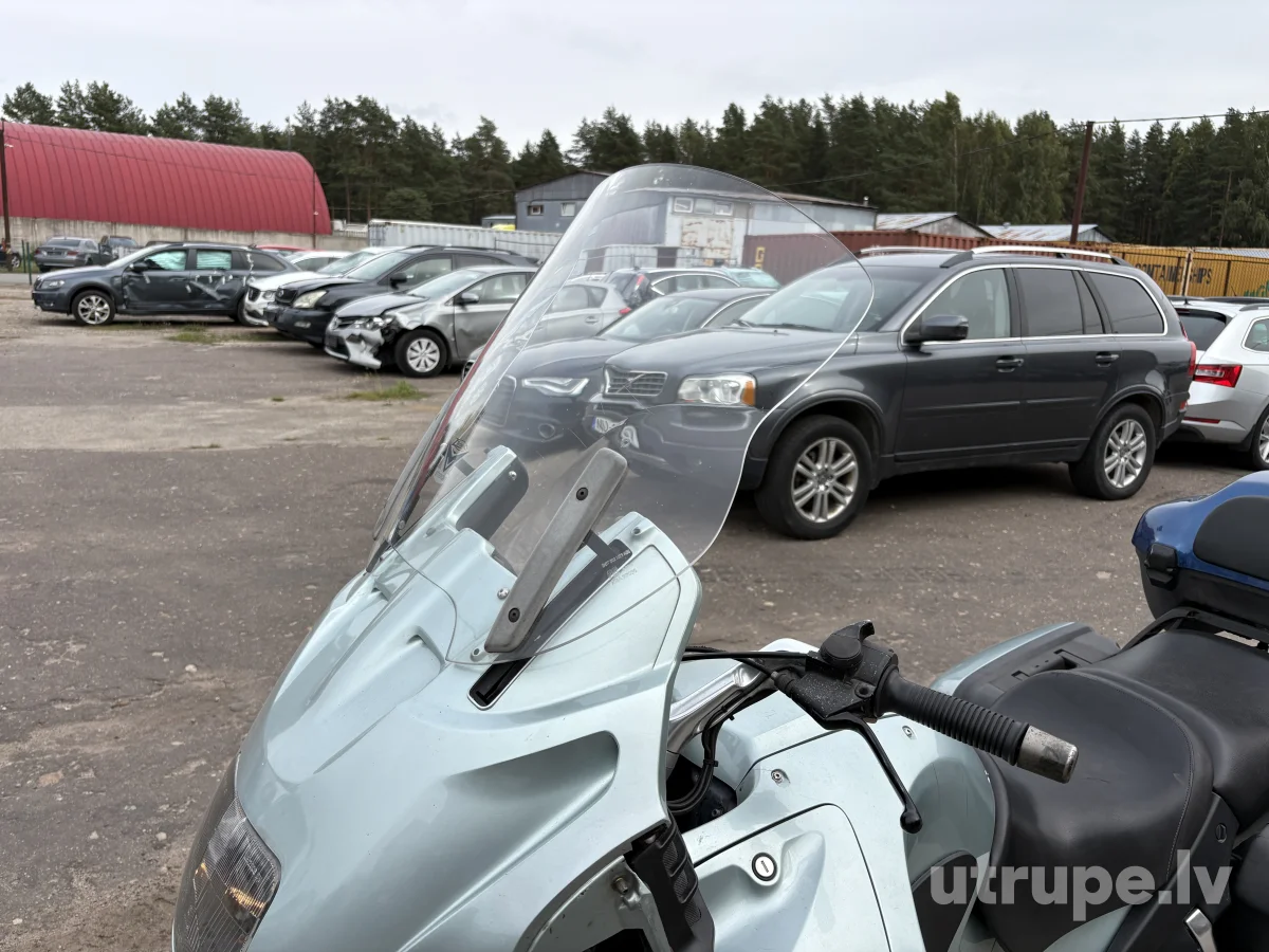 BMW R1100RT
