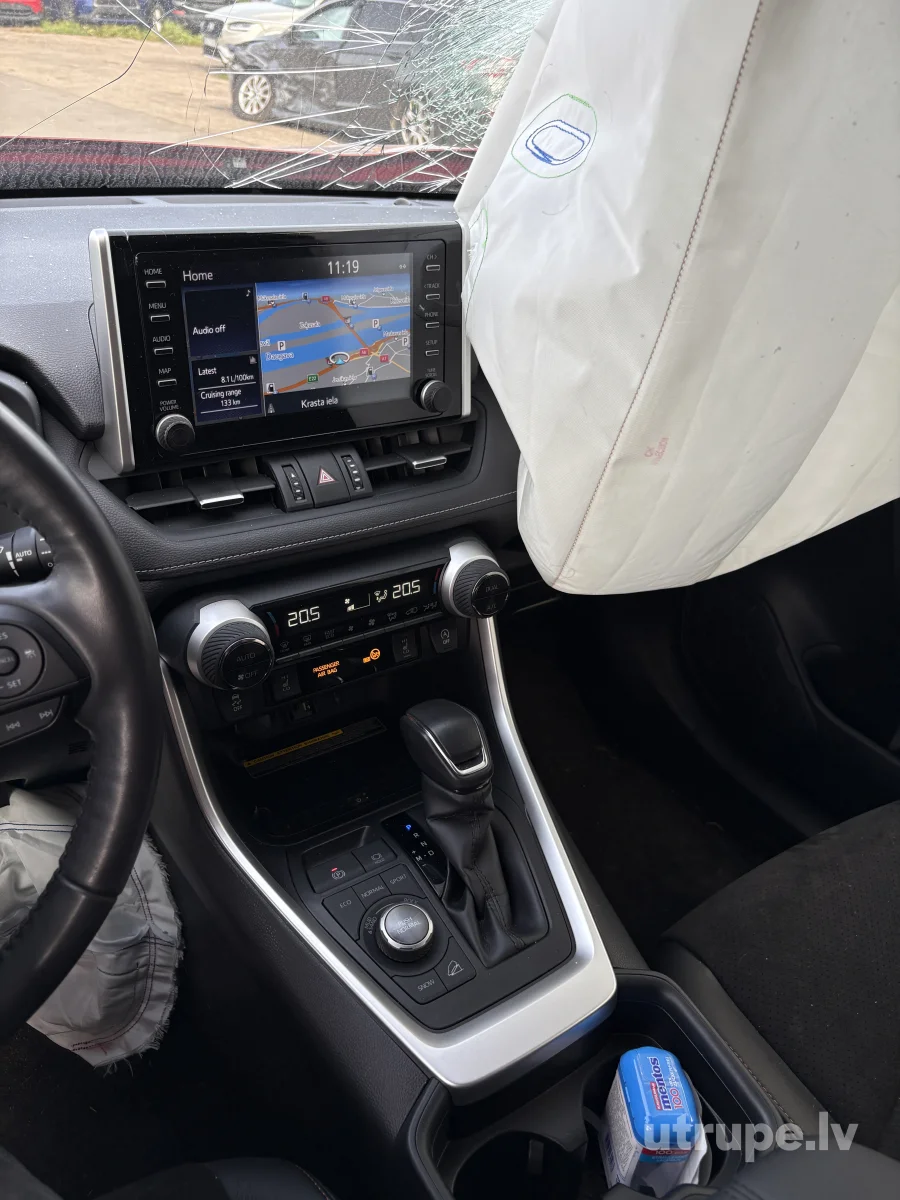 TOYOTA RAV 4