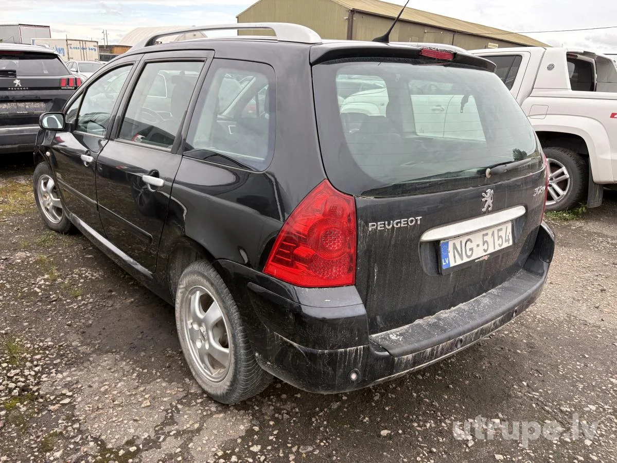 PEUGEOT 307