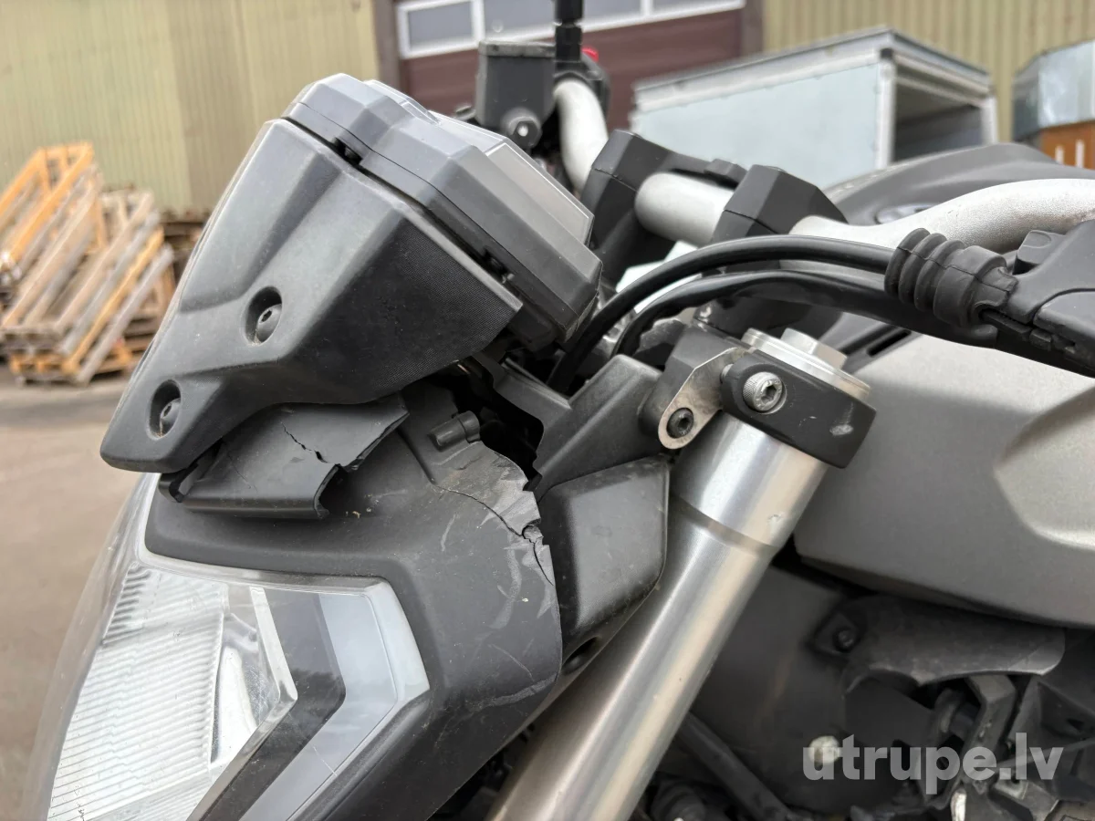 YAMAHA MT 125