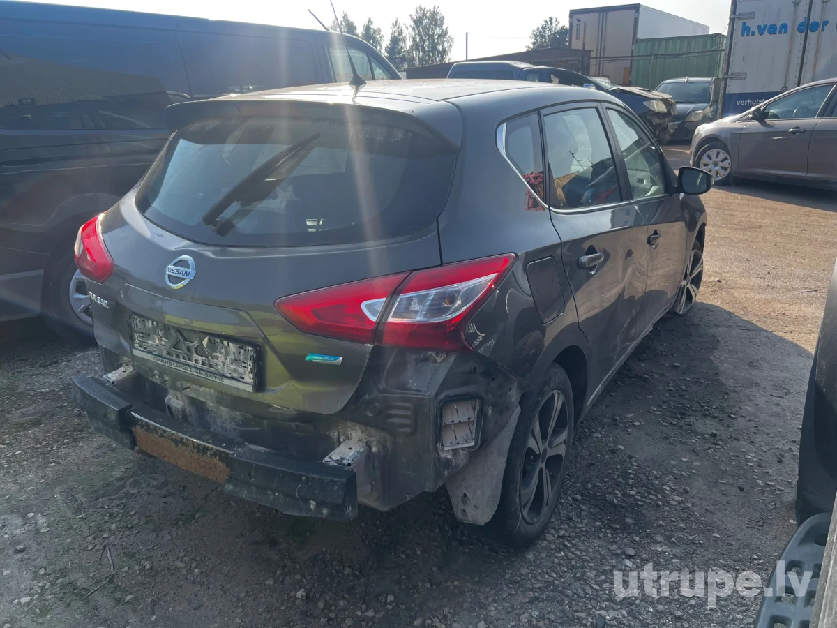 NISSAN PULSAR