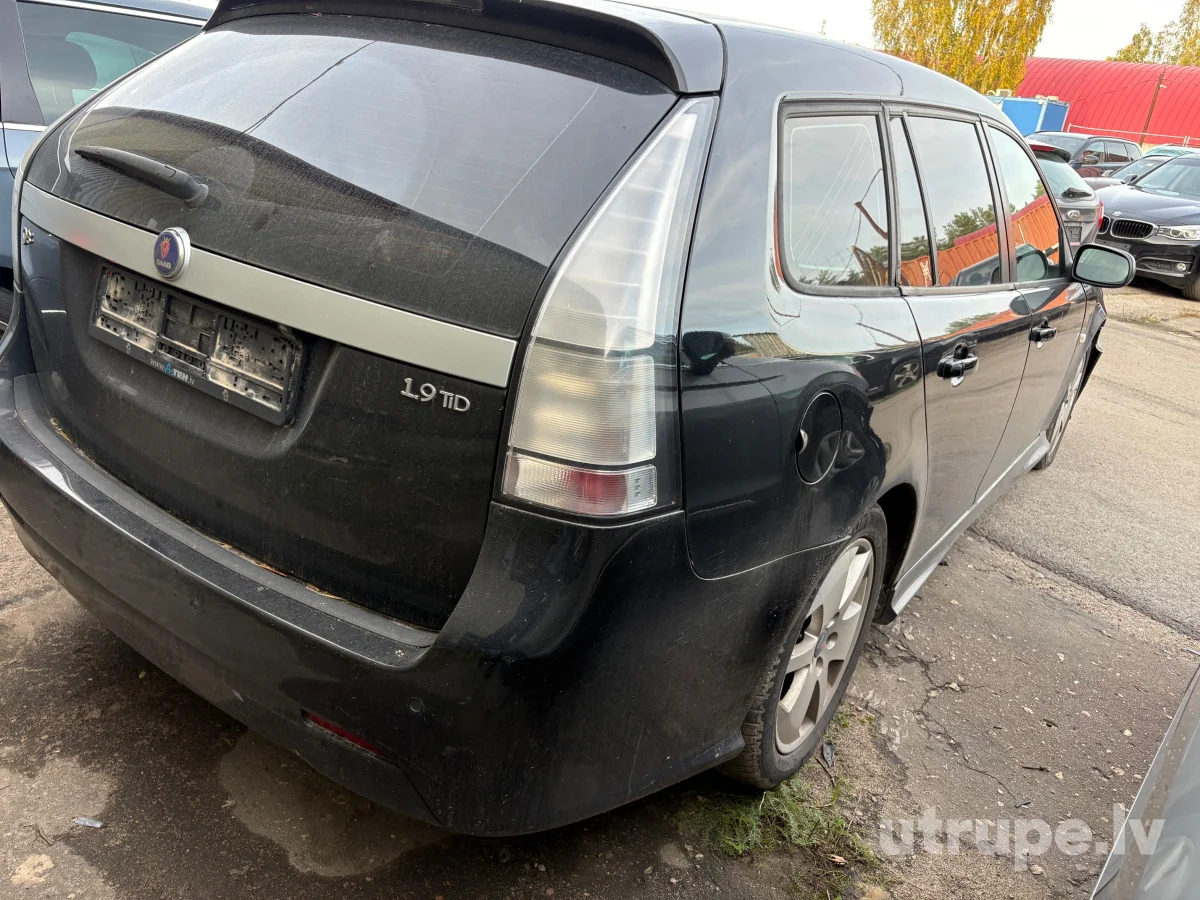 SAAB 9-3