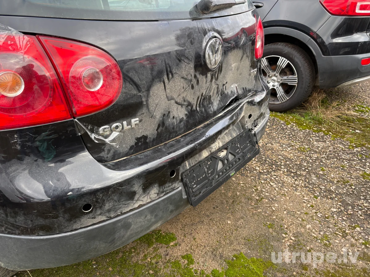 VOLKSWAGEN GOLF 5