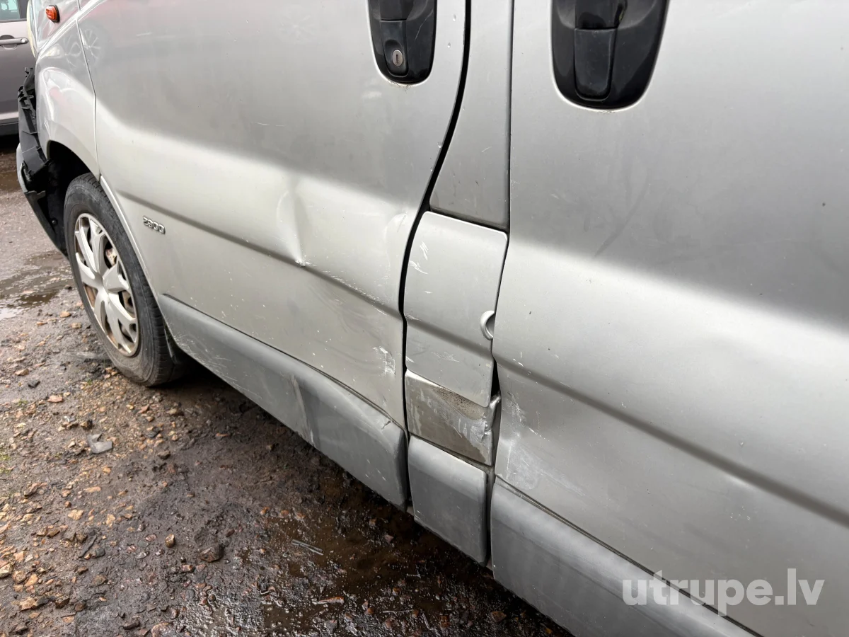 OPEL VIVARO