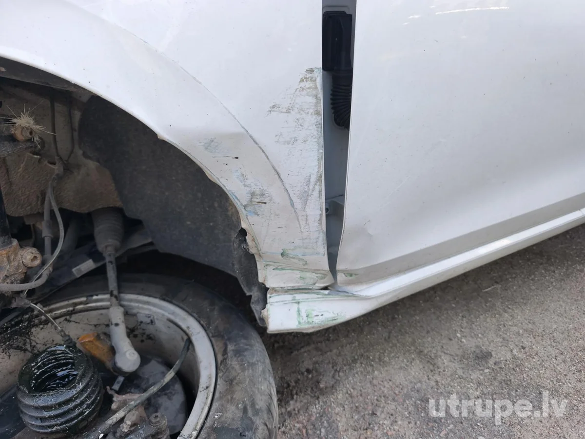 VOLKSWAGEN GOLF 8