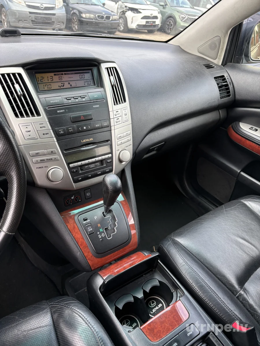 LEXUS RX300