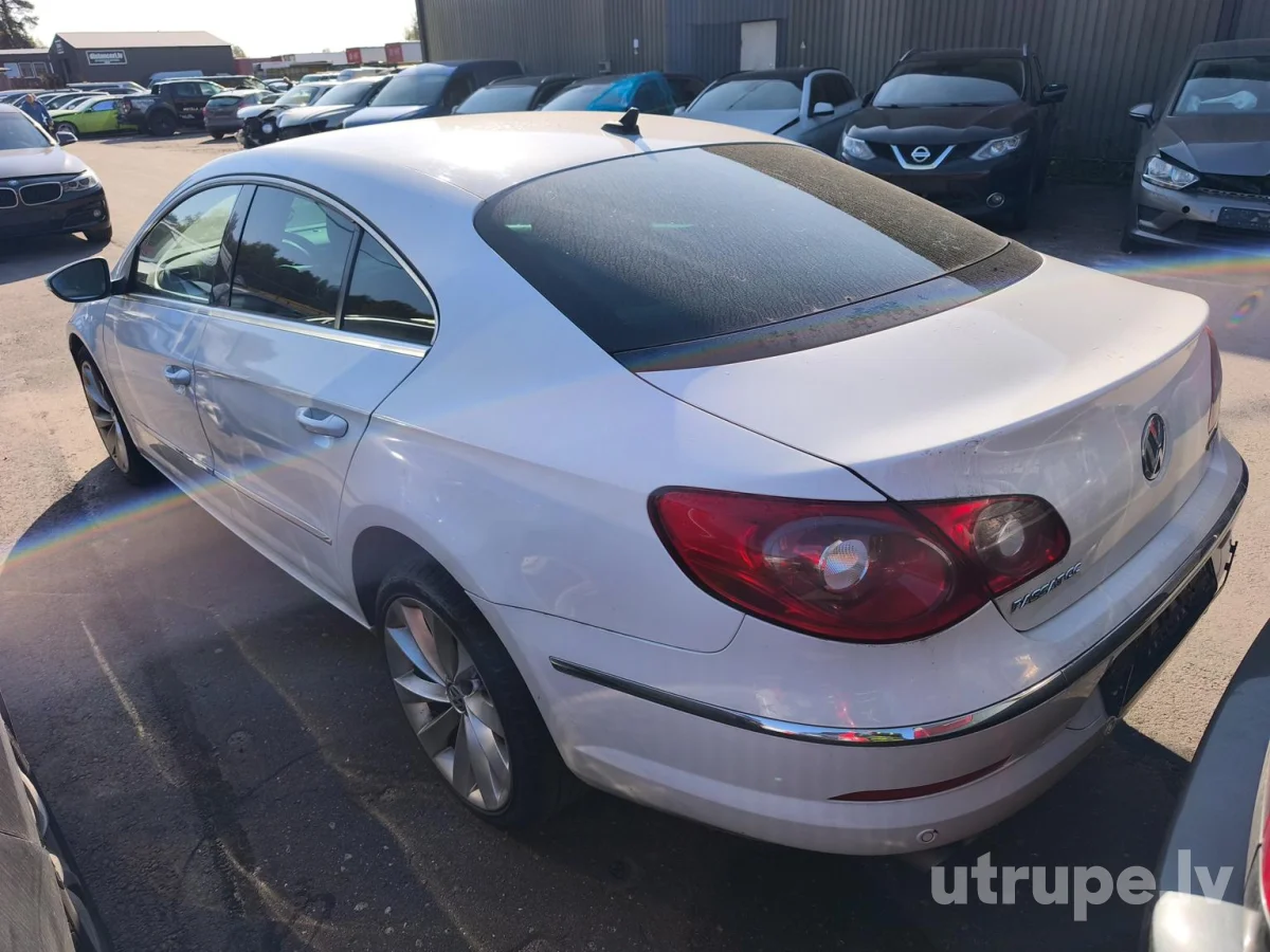VOLKSWAGEN PASSAT CC