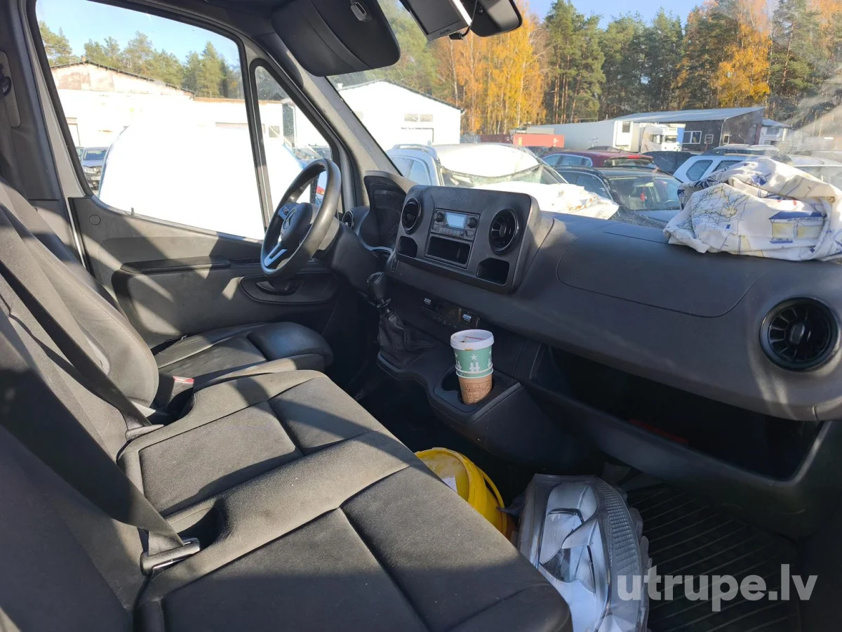 MERCEDES SPRINTER