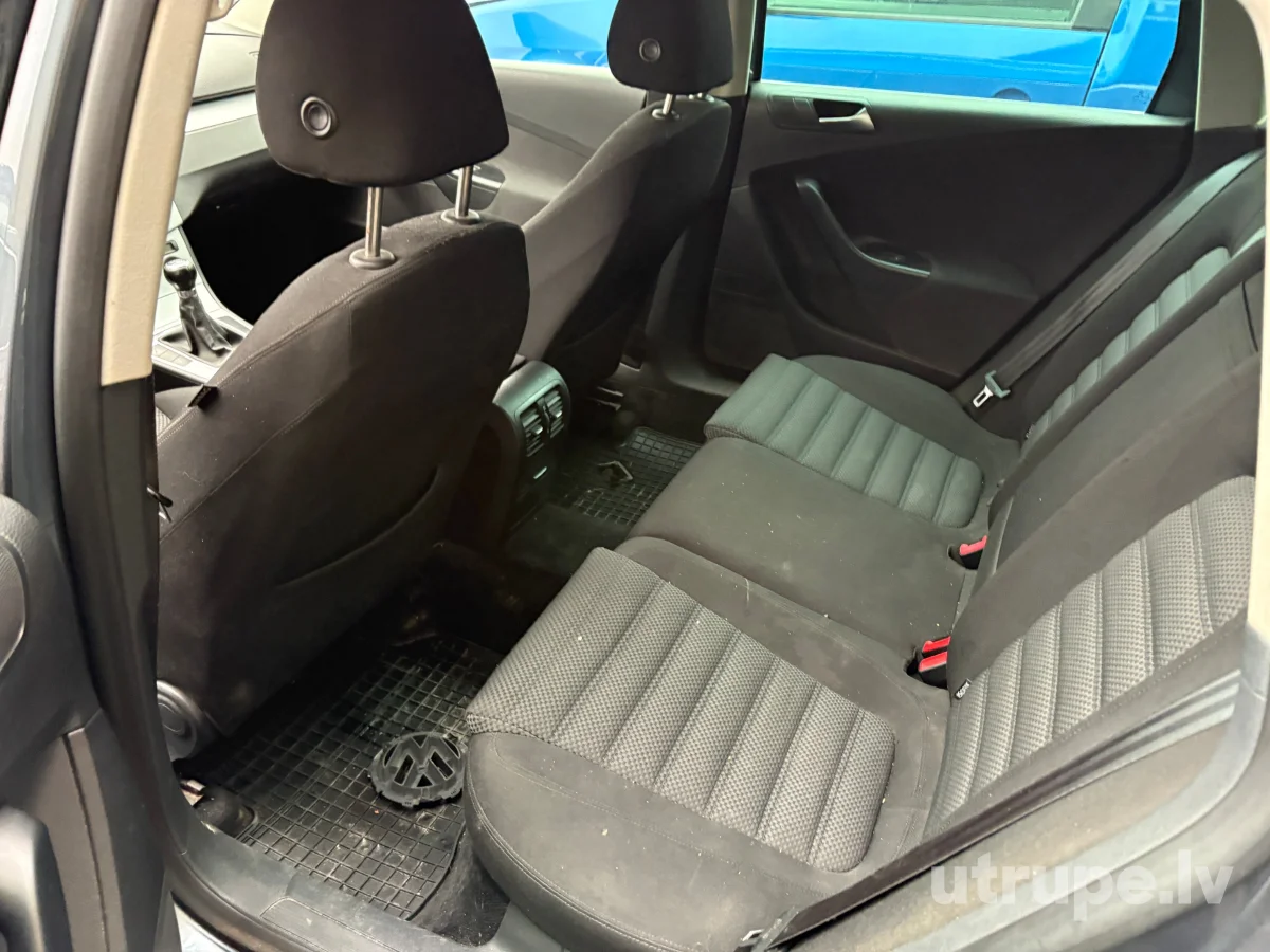 VOLKSWAGEN PASSAT (B6)
