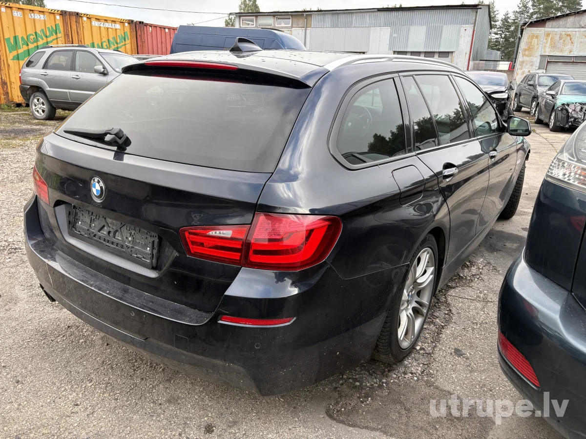 BMW 525
