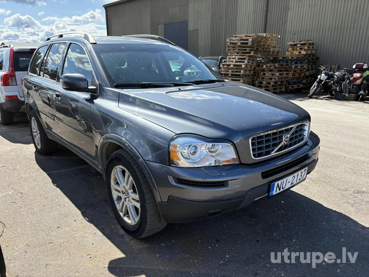 VOLVO XC 90