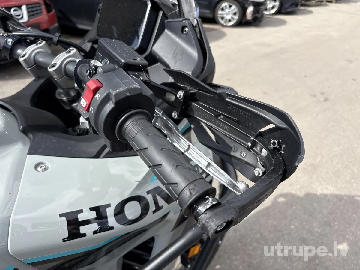 HONDA XL750C