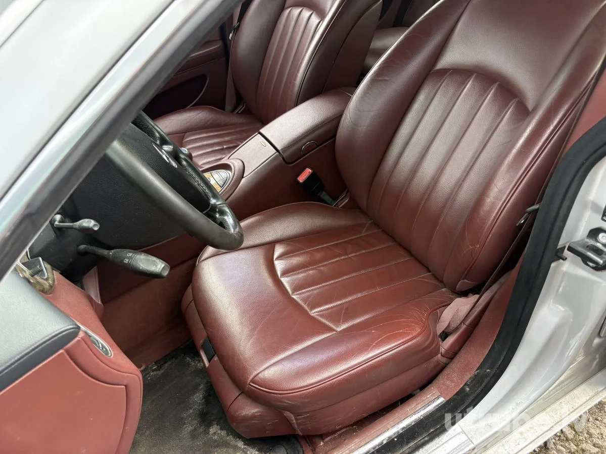 MERCEDES CLS320