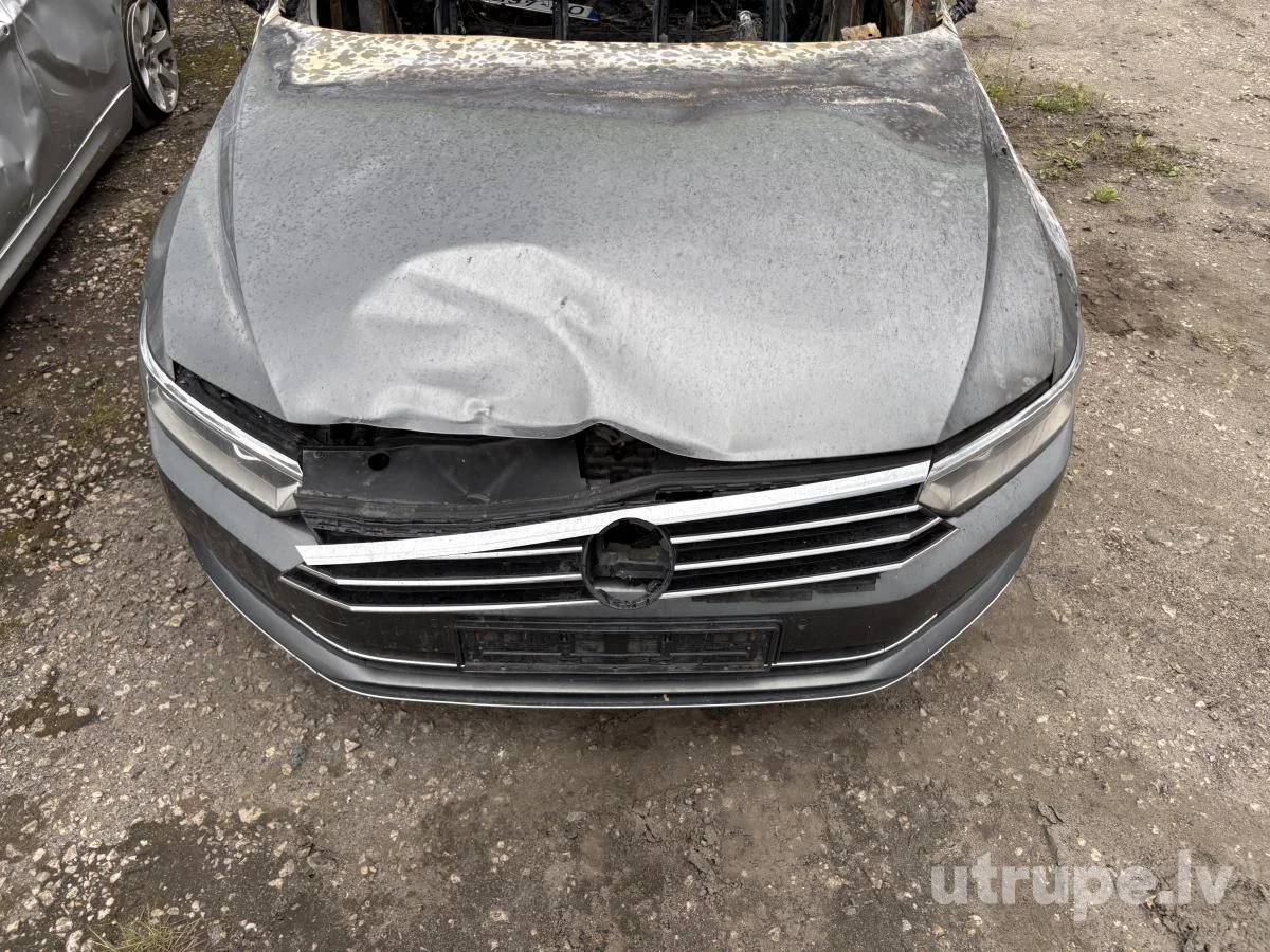 VOLKSWAGEN PASSAT (B8)