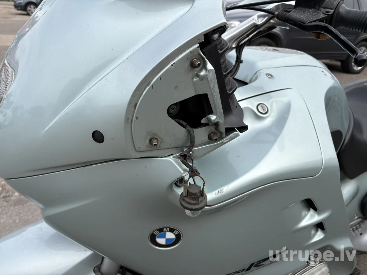 BMW R1100RT
