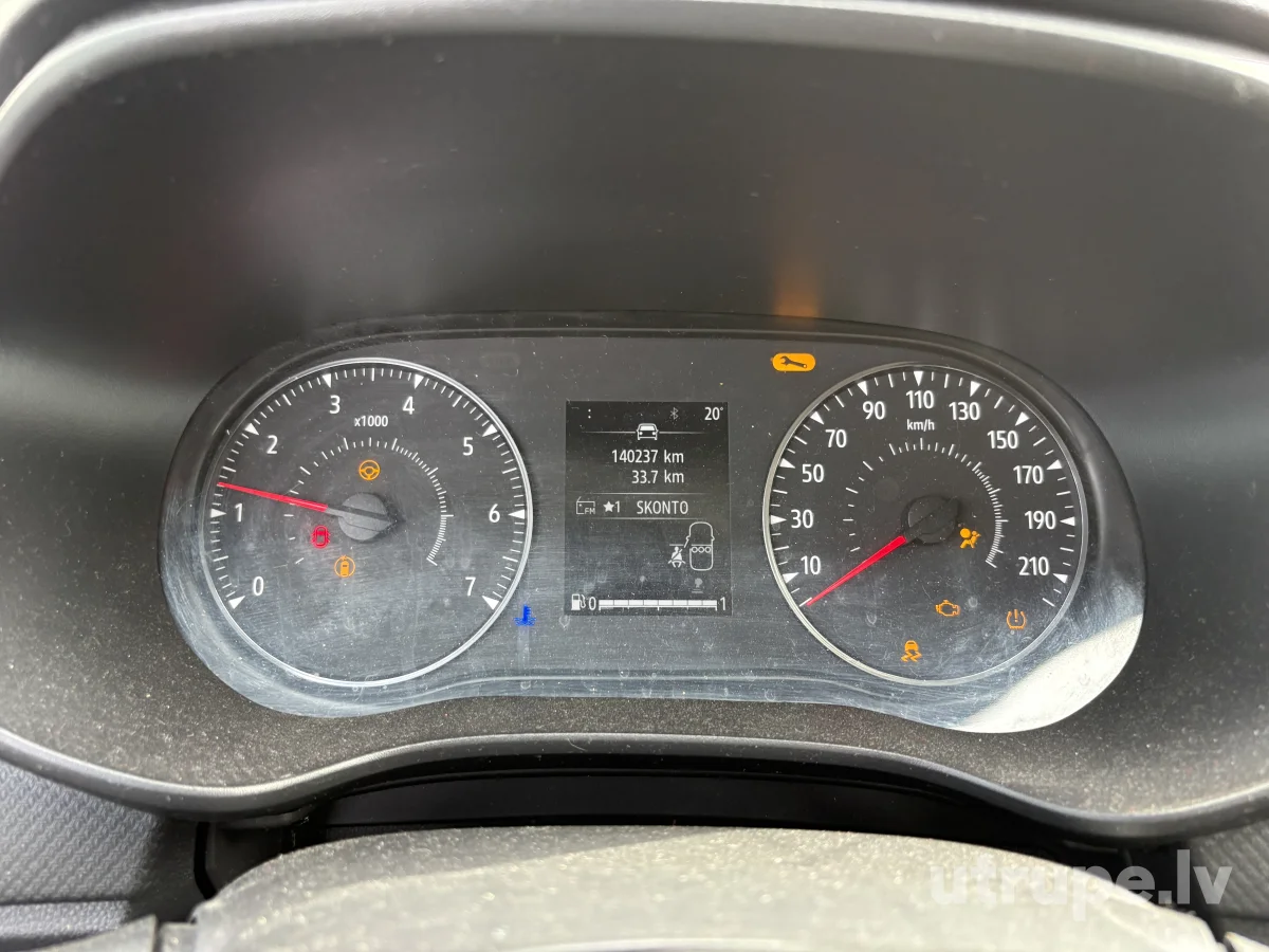 DACIA SANDERO
