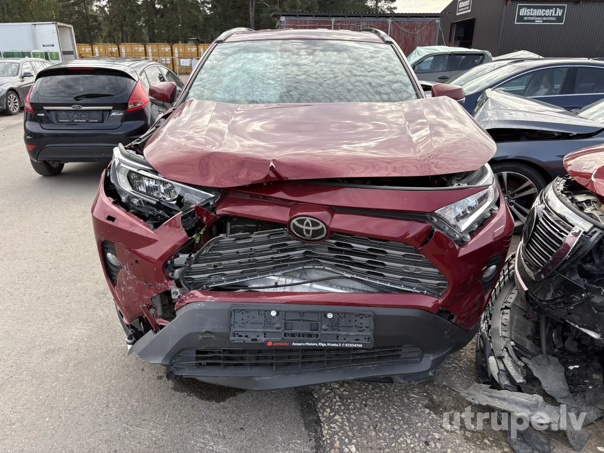 TOYOTA RAV 4