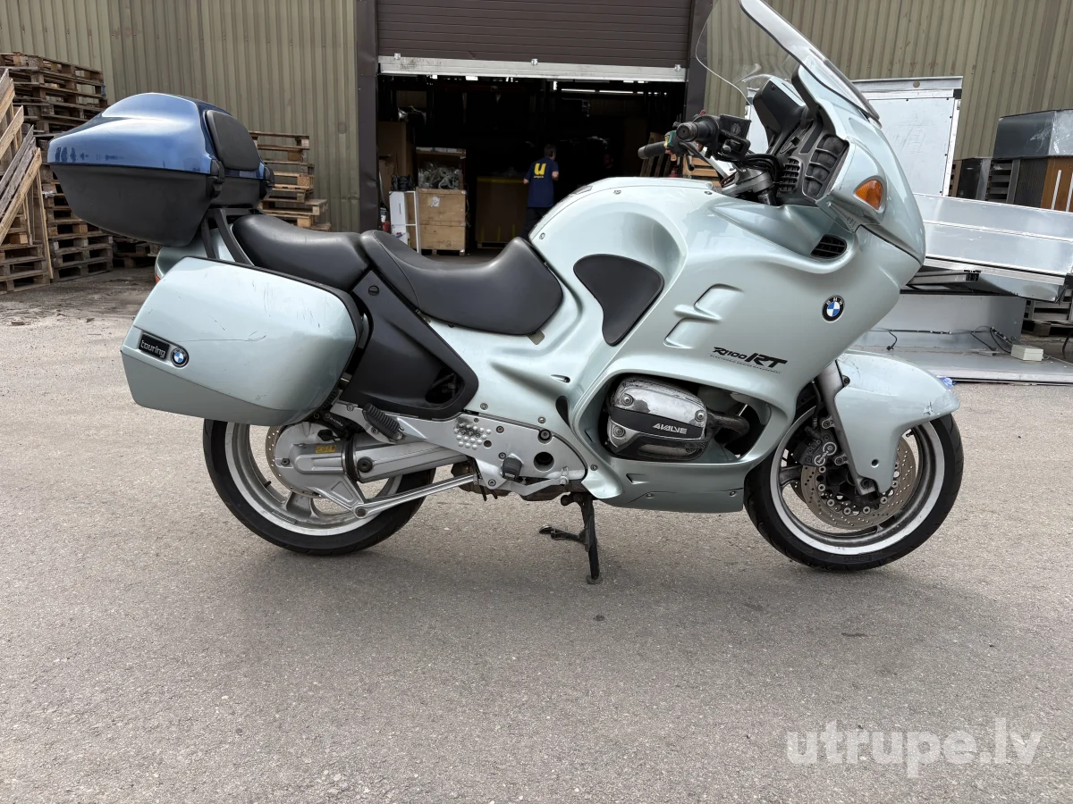 BMW R1100RT