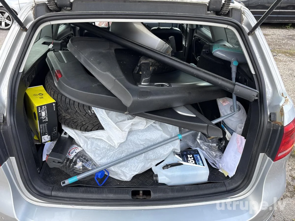 VOLKSWAGEN PASSAT (B7)