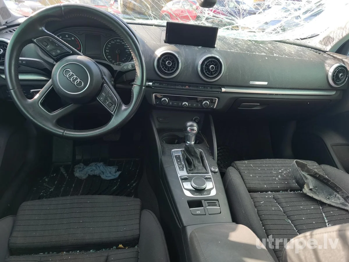 AUDI A3 LIMOUSINE